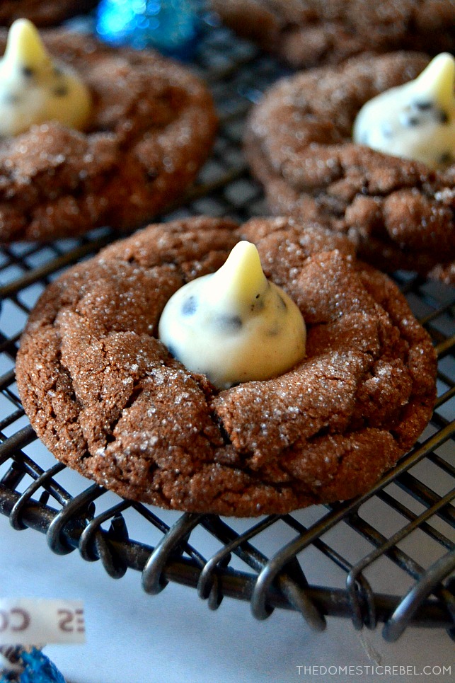 Closeup chocolate cookies & cream cookie on a wire rack