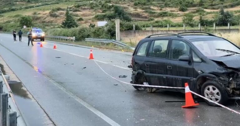 Sërish aksident TRAGJIK në vend! Makina bëhet copash, HUMB jetën i riu!