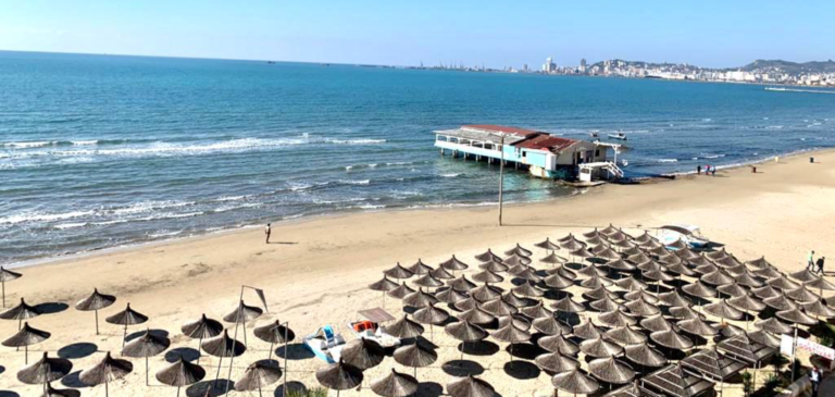 Tragjedi në Durrës, mb*tet në det 11-vjeçari