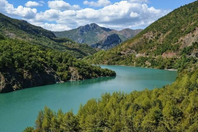 E rëndë në vend! 33 vjecari mb*tet në Lumin Mat, ja si ndodhu ngjarja
