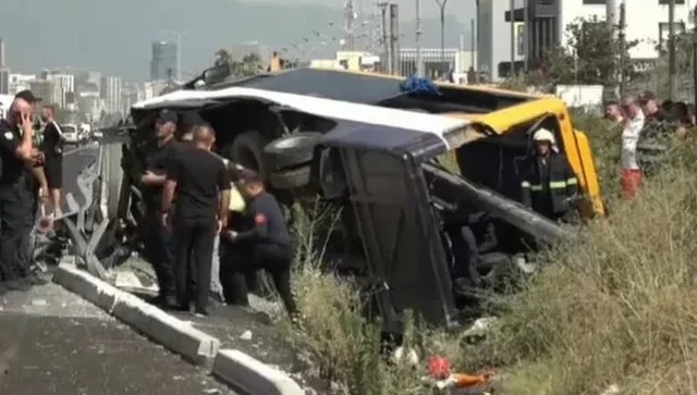Aksidenti shokues në Tiranë-Durrës – Nënë e bijë u nisën nga Greqia për përvjetorin e vd*kjes së vëllait, por humbën…